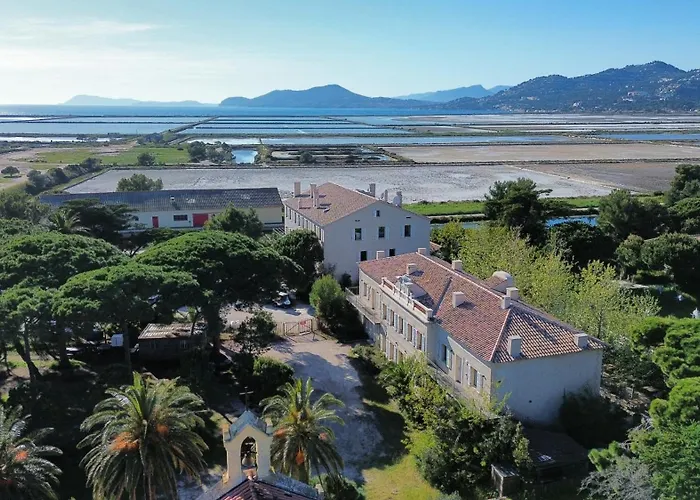 Le Hameau Des Pesquiers Ecolodge & Spa, Curio Collection By Hilton