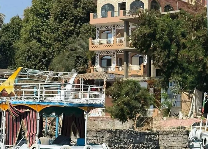 Kana Kato Aswan