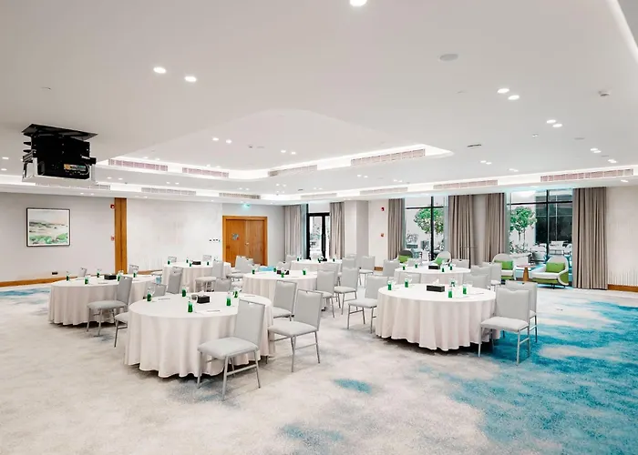 Holiday Inn Riyadh The Business District By Ihg