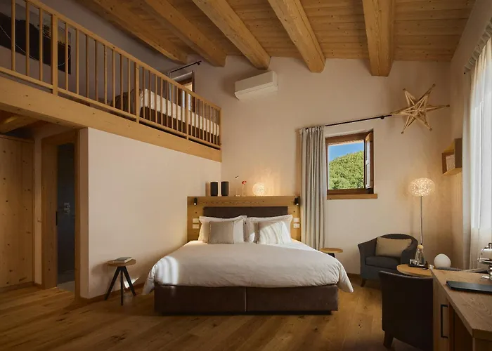 Aura Relais