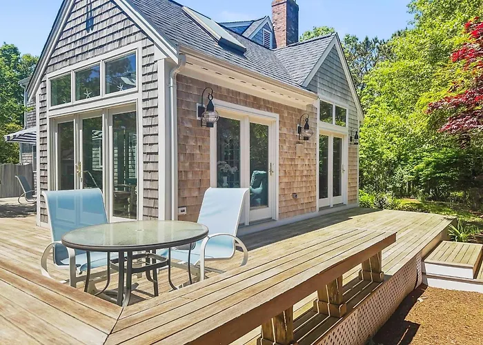 Sandy Spot: Walk To Beach, Sleeps 10