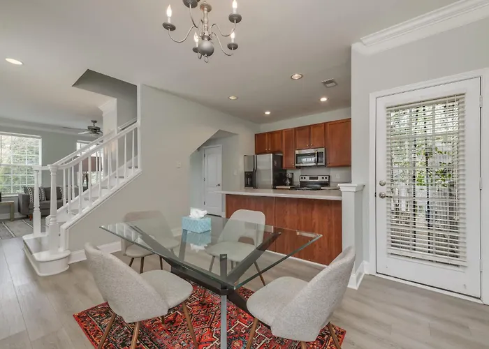 Cozy Corner Townhome
