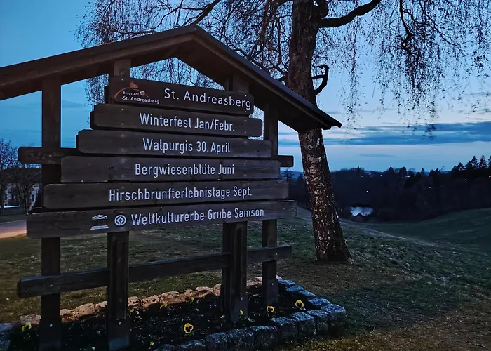 Unik Villa Brunnen Blick mit offenem Dachstuhl