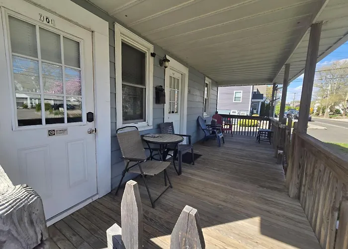 Beach Apt In Woodmontmilford