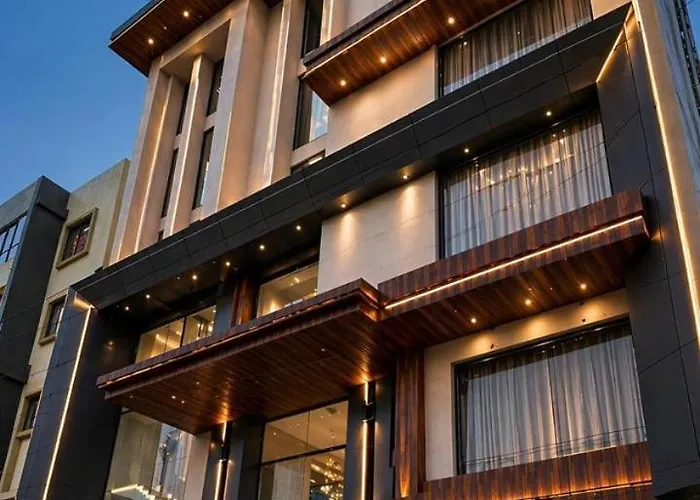 Hotel Madhukta Inn