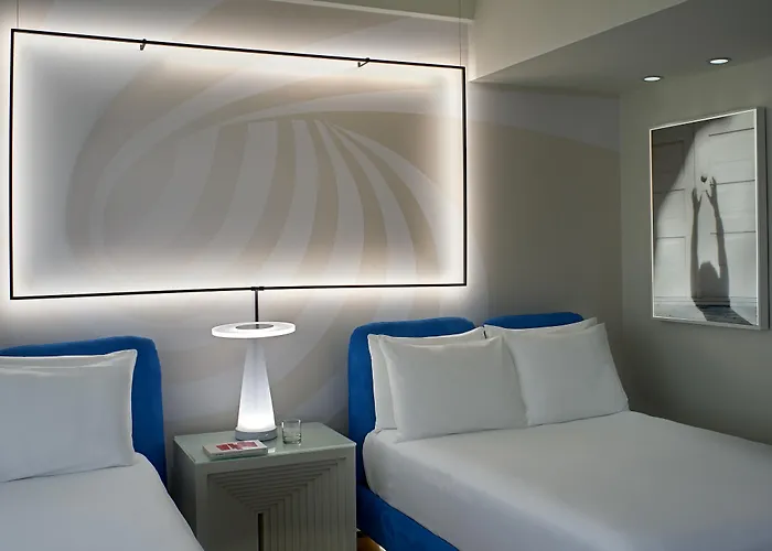 The Valorian West Hollywood, Curio Collection by Hilton