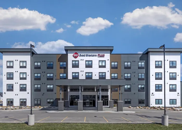 Best Western Plus Neepawa Hotel