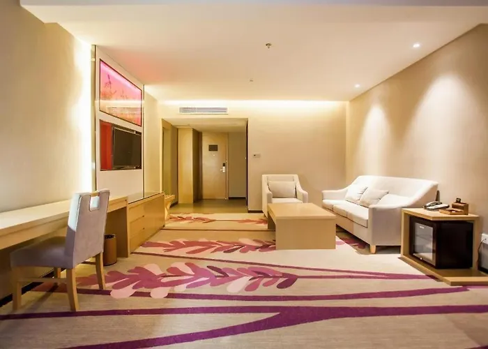 Lavande Hotel Zhaoqing Government Dinghu Mountain Scenic Spot