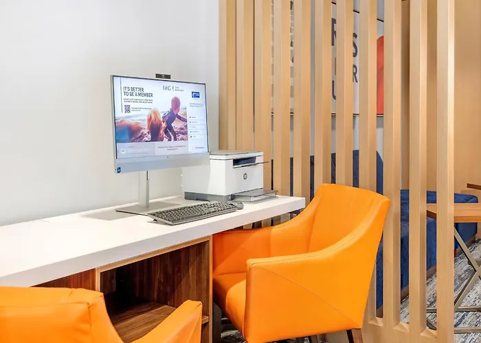 Holiday Inn Express & Suites Roseburg North By Ihg