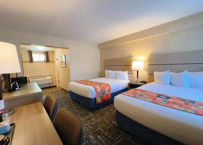 North Vancouver Hotel