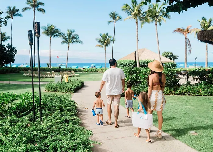 Outrigger Kaʻanapali Beach Resort