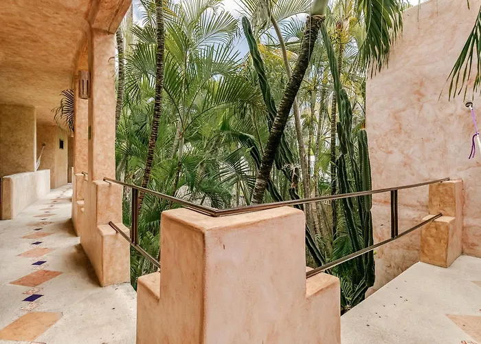 Hotel Barrio Latino