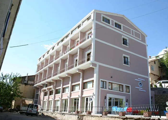 The Yuecedag Hotel