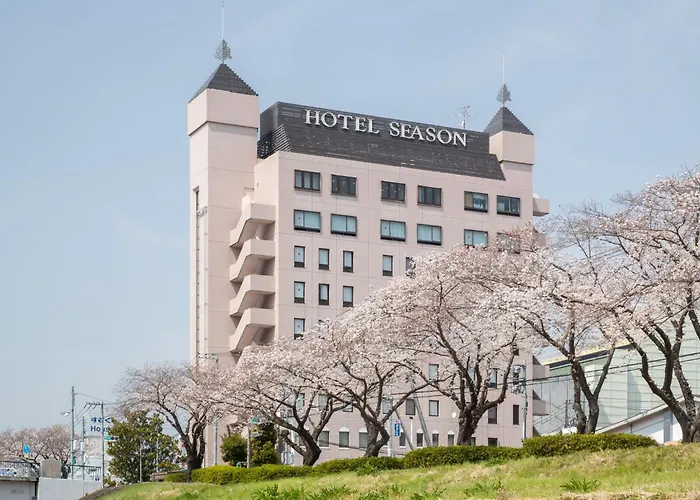 Mito Hotel Season