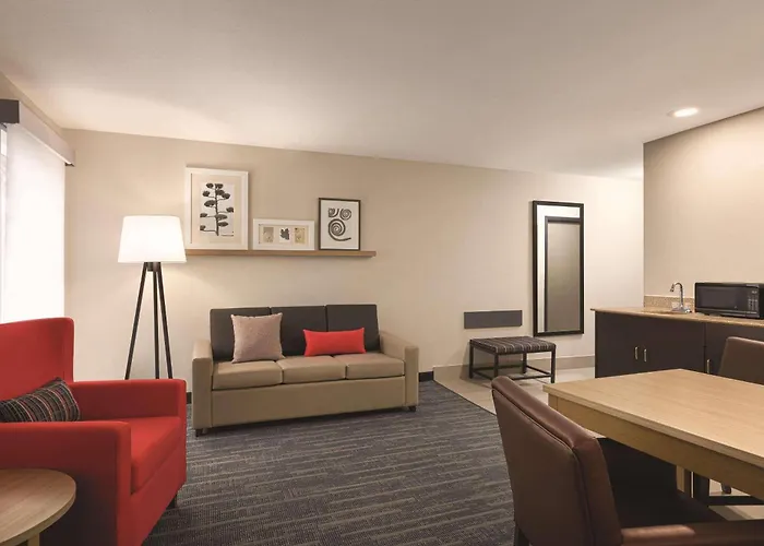 Country Inn & Suites By Radisson, Dunn I-95