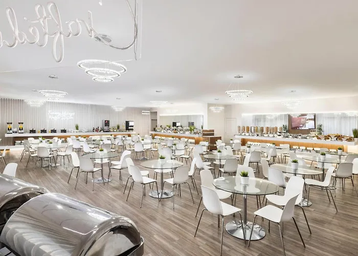 Magic Moment Resort & Kids Club, Dazzler Select By Wyndham