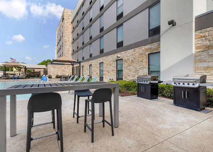Home2 Suites By Hilton Dallas Addison