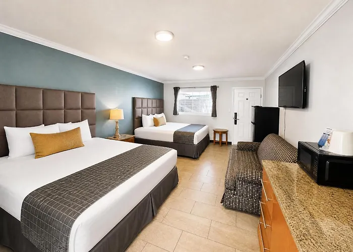 Sunrise Inn
