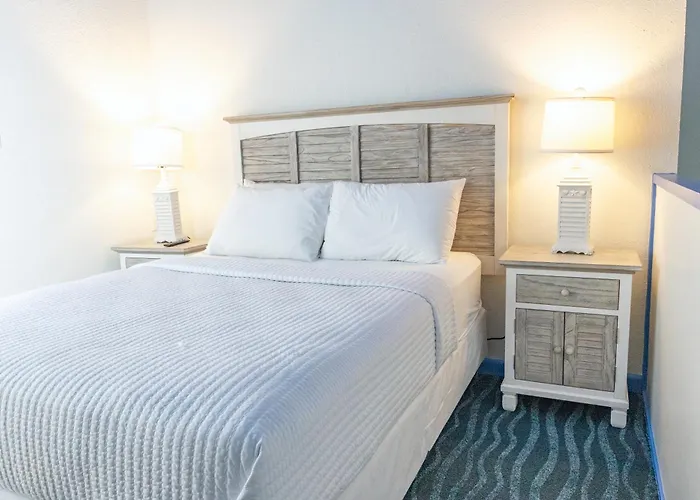 Surf Side Hotel