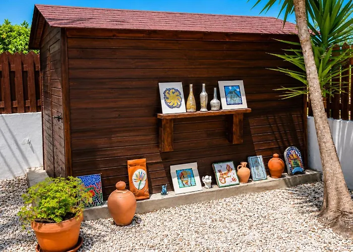 Unique Beach Luxurious Villas