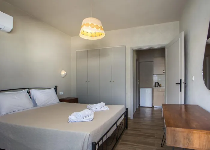 Atma Beach Rooms & Suites