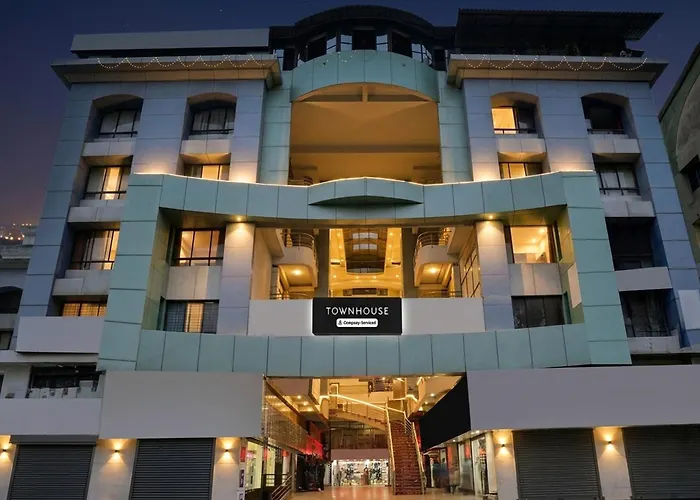 Super Townhouse Margao Near Railway Station
