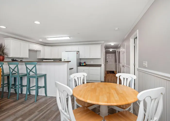 Ow 4101 By Oak Island Accommodations
