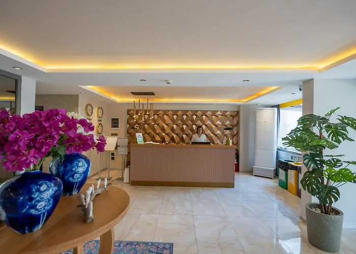 Fifty5 Suite Hotel