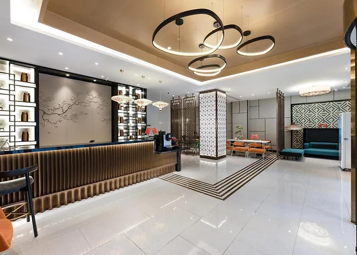 Metropolo Hotel Zhenjia Wanda Plaza Railway Station