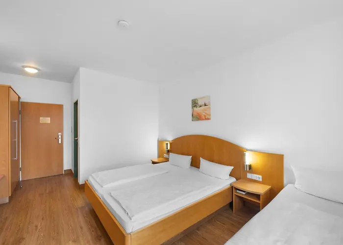 Hotel Sunparc - Shuttle Zum Europa-Park Rust 4Km & Rulantica 2Km