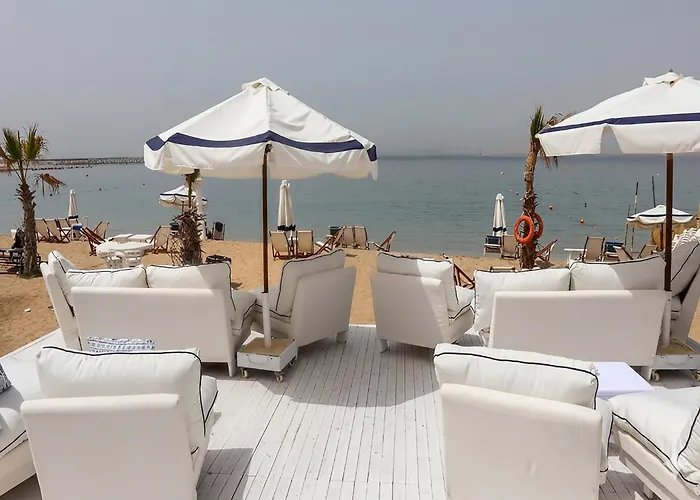 Paradise Inn Beach Resort