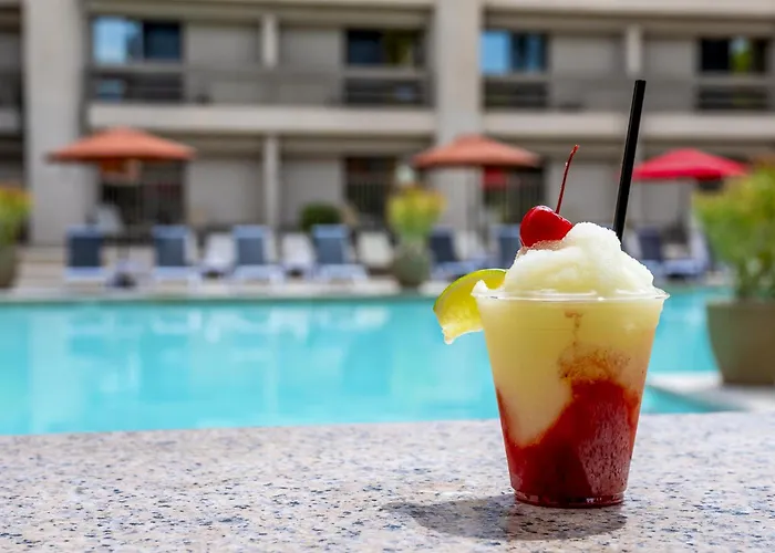 Indian Wells Resort Hotel