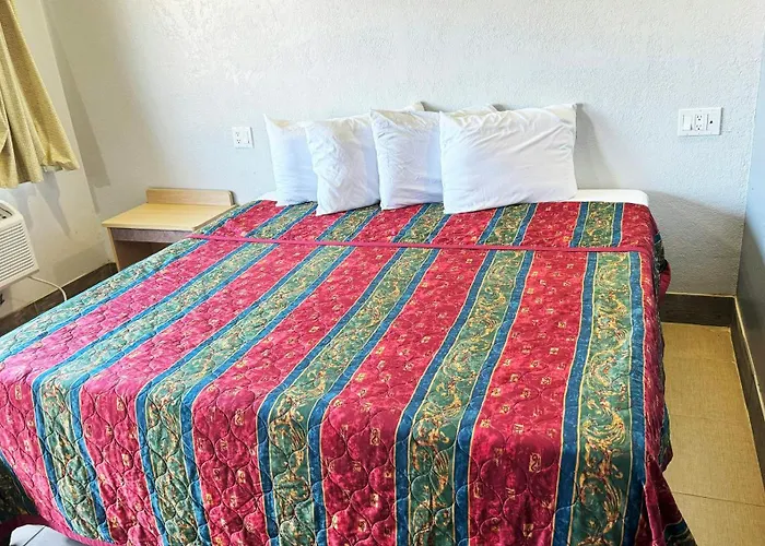 Xpress Inn & Extended Stays