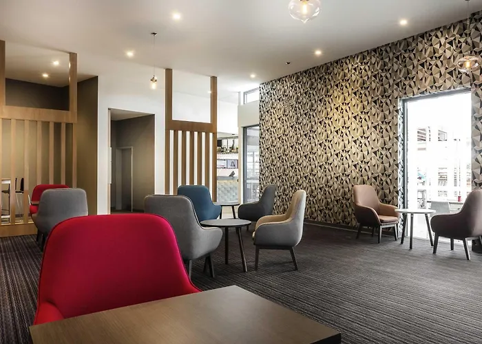 Ibis Mackay
