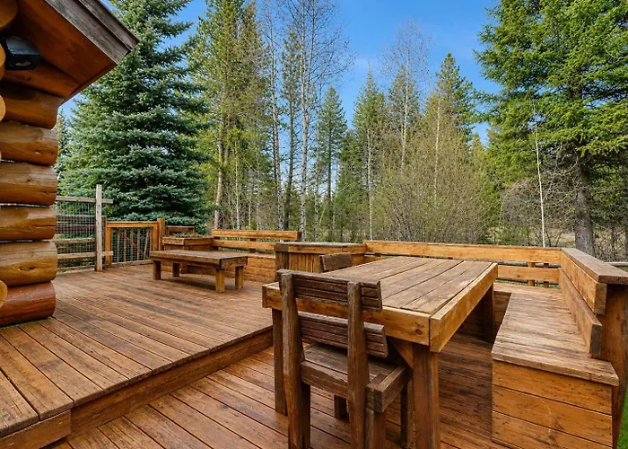Pinedale Cabin