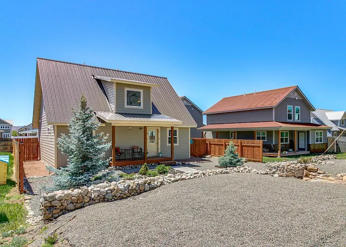 30 Mi To Crested Butte: Dog-Friendly Home By River