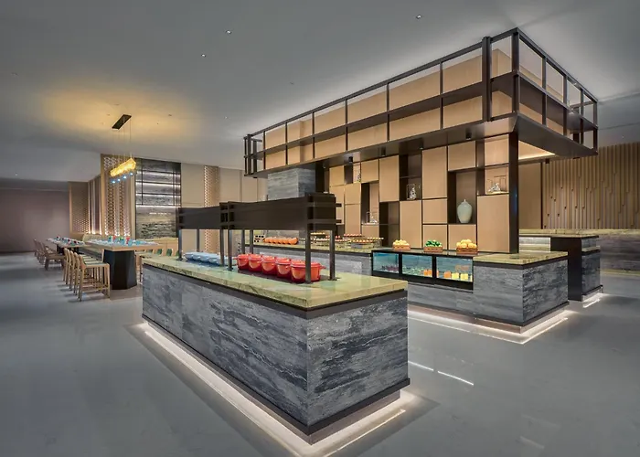 Holiday Inn & Suites Kunshan Huaqiao By Ihg - F1 Racing Preferred Hotel