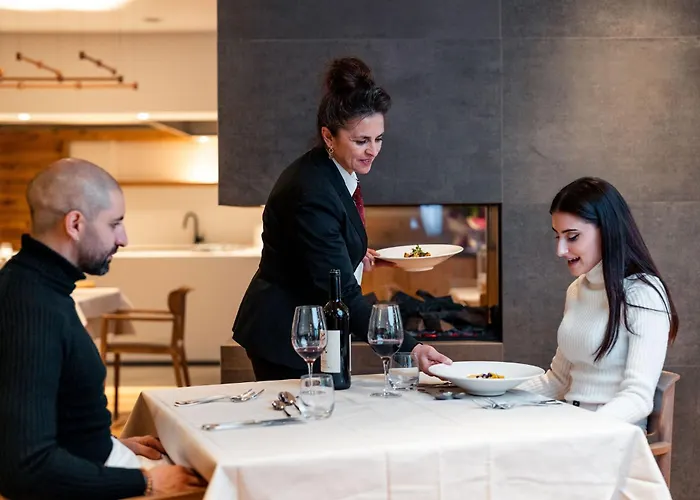 Alpholiday Dolomiti Wellness & Family Hotel