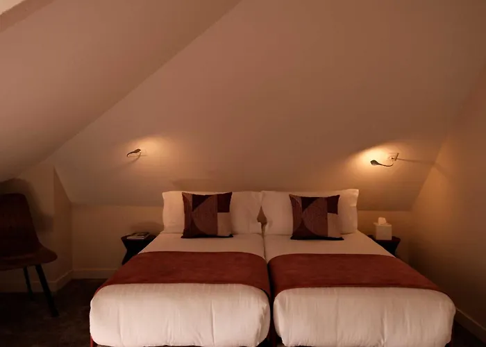 Logis Hotel Et Restaurant La Pension Du Moulin