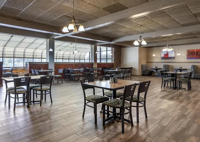Best Western Woodhaven Inn