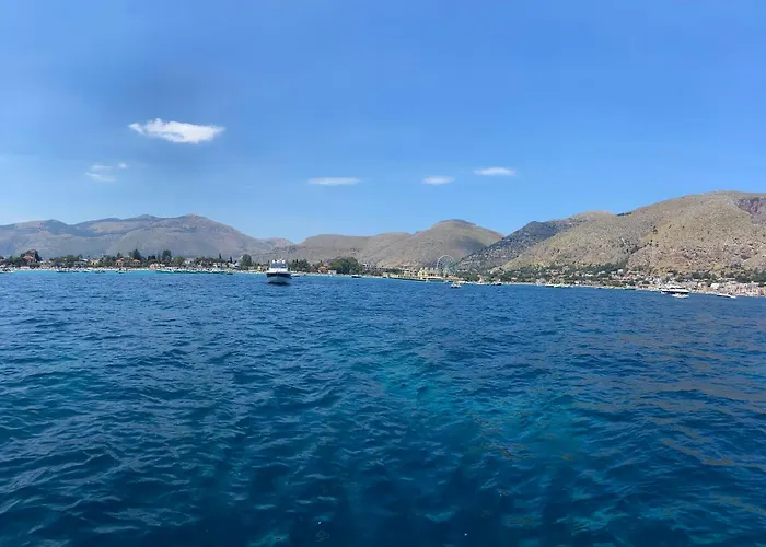 Maqueda Suites