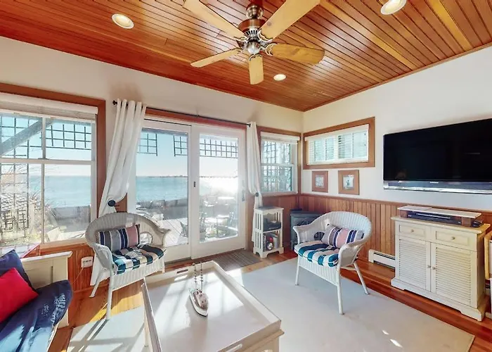 Commercial Street Retreat
