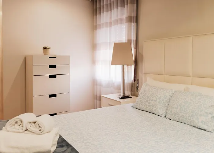Lourença Stays - Vila Beach Apartment 1