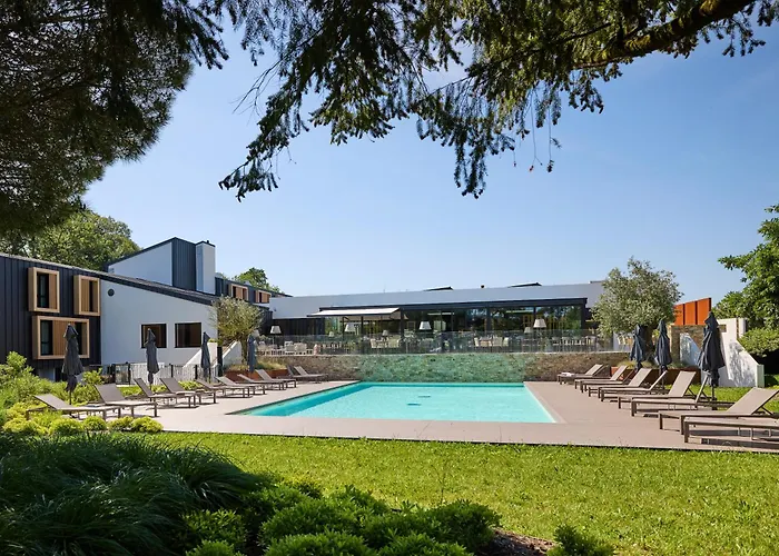 Hotel Parc Du Landreau