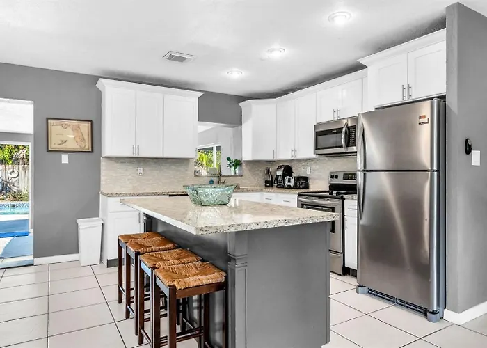 La Villa Aventura! North Miami'S Finest!