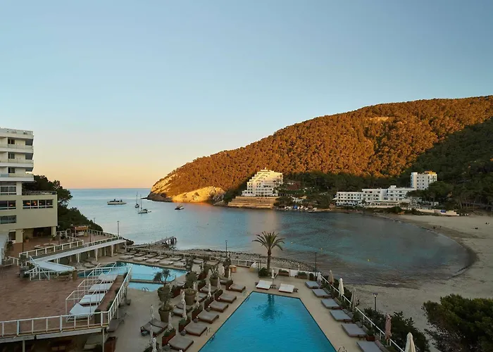 Mondrian Beach Lifestyle Resort By Accor