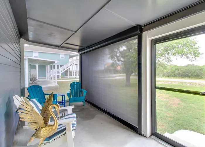 Relax At Heron Bay Cottage In Rockport, Texas!
