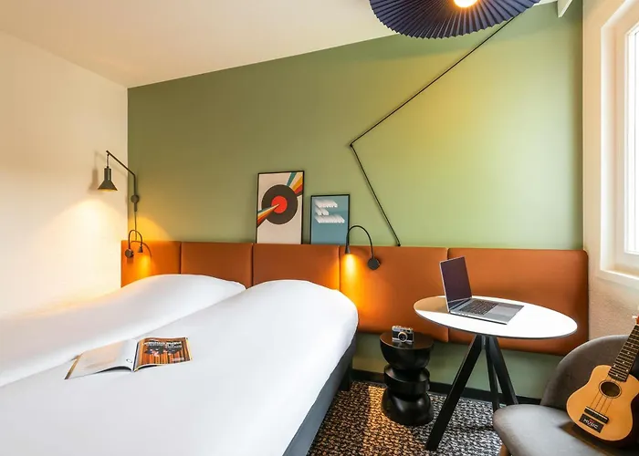 Ibis Nuits Saint Georges