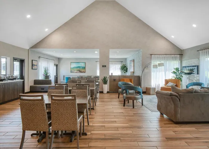 Best Western Fishkill Inn & Suites