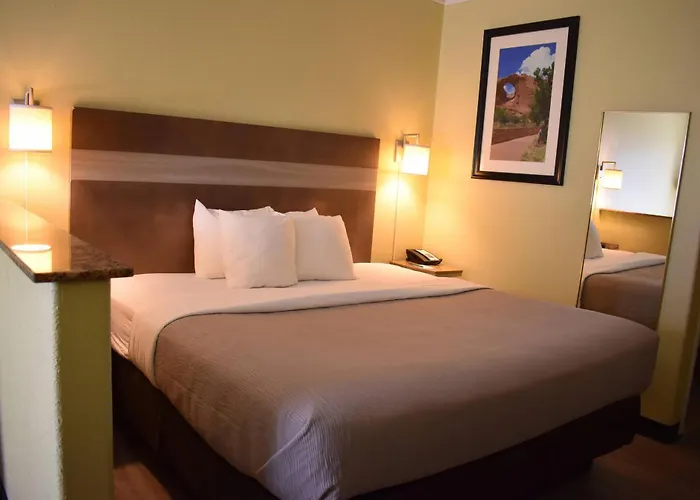 Quality Inn & Suites Gallup I-40 Exit 20